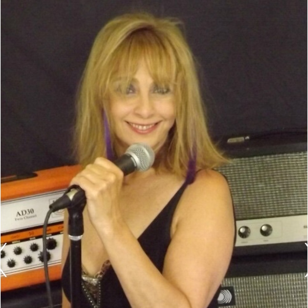 Meet your Posher, Janice